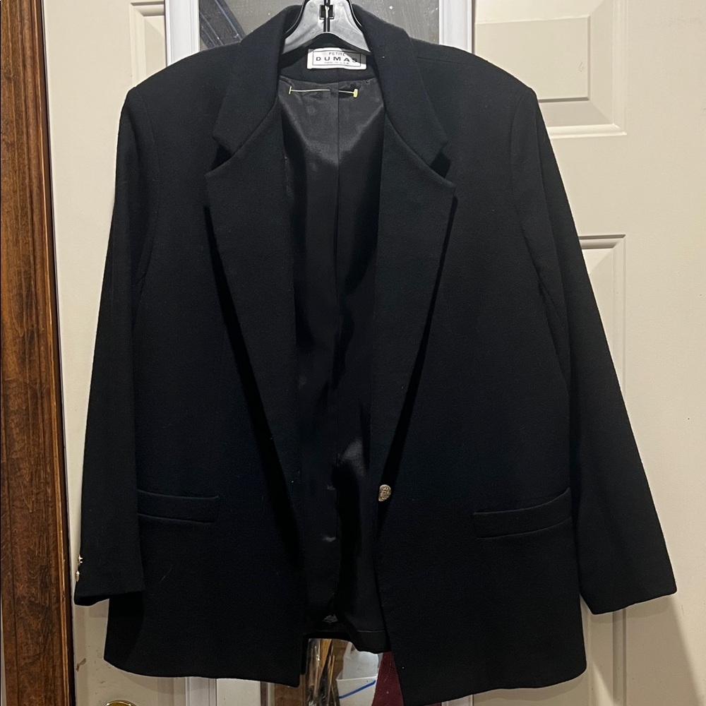 Elegant Black Women's Blazer